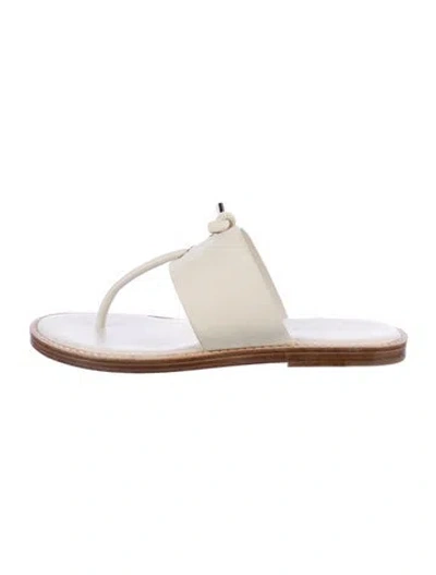 Pre-owned Vince Leather Flip Flops In Neutrals