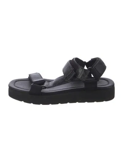 Pre-owned Vince Leather Gladiator Sandals In Black