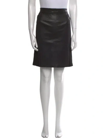 Pre-owned Vince Leather Knee-length Skirt In Black
