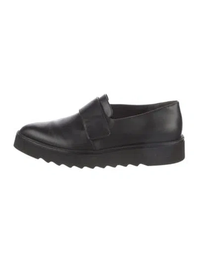 Pre-owned Vince Leather Loafers In Black