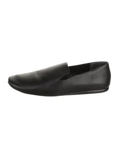 Pre-owned Vince Leather Loafers In Black