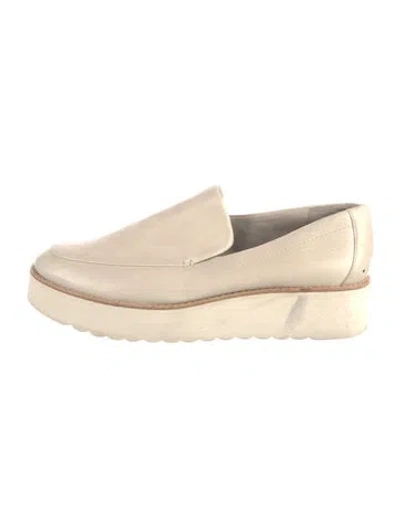 Pre-owned Vince Leather Loafers In Neutral