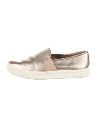 Pre-owned Vince Leather Loafers In Neutrals