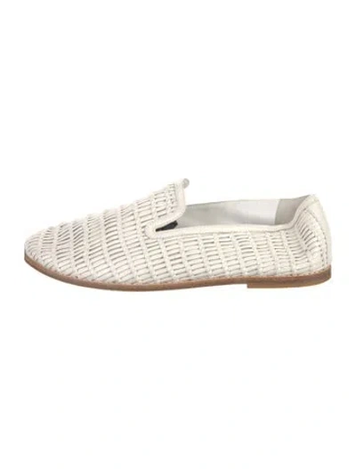 Pre-owned Vince Leather Loafers In White