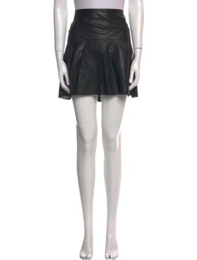Pre-owned Vince Leather Mini Skirt In Black