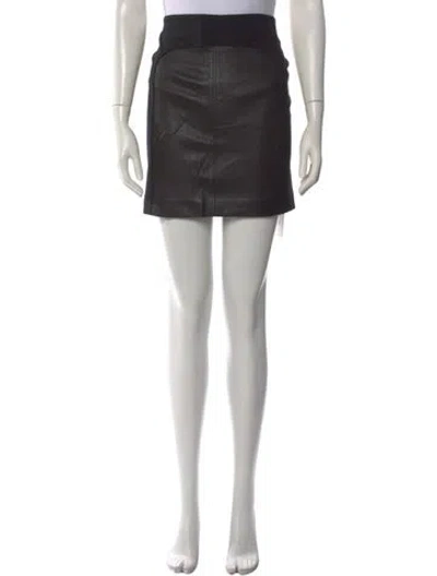 Pre-owned Vince Leather Mini Skirt In Black