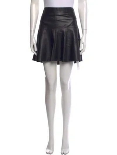 Pre-owned Vince Leather Mini Skirt In Black