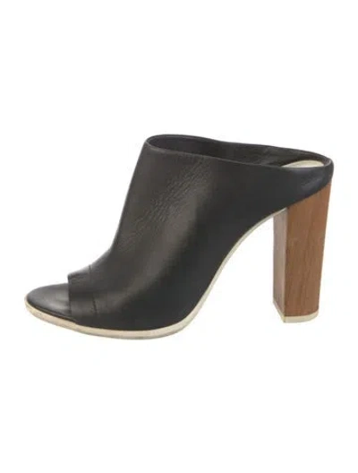 Pre-owned Vince Leather Mules In Black