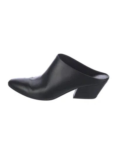 Pre-owned Vince Leather Mules In Black