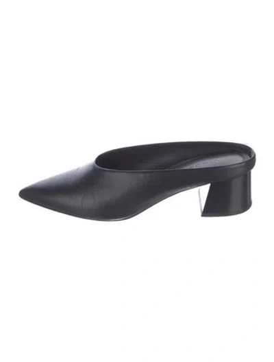 Pre-owned Vince Leather Mules In Black/blue