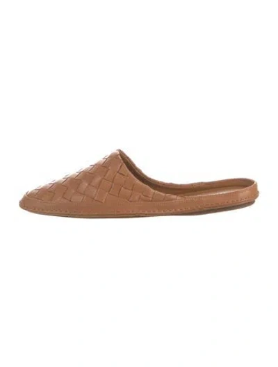 Pre-owned Vince Leather Mules In Brown