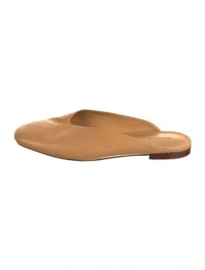 Pre-owned Vince Leather Mules In Neutral