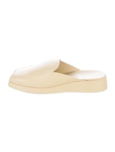 Pre-owned Vince Leather Mules In Neutral