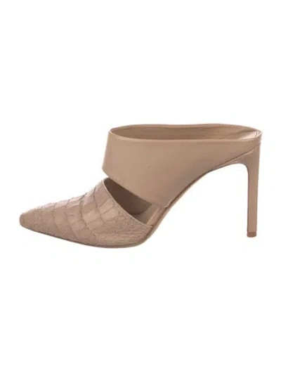 Pre-owned Vince Leather Mules In Pink