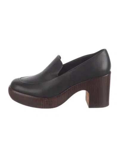 Pre-owned Vince Leather Pumps In Black