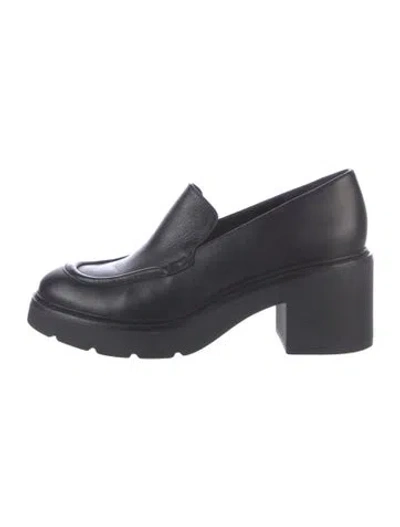 Pre-owned Vince Leather Pumps In Black