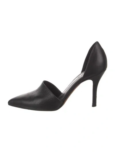 Pre-owned Vince Leather Pumps In Black