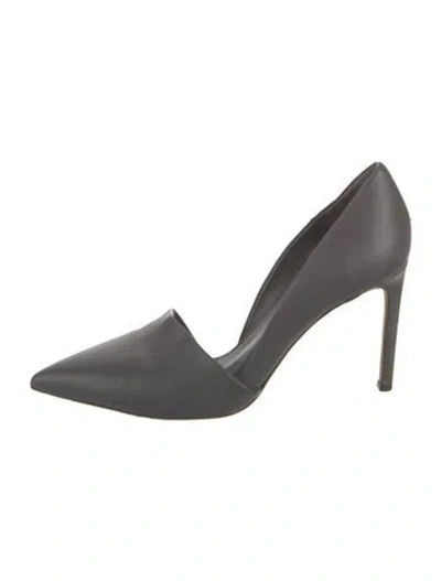 Pre-owned Vince Leather Pumps In Grey