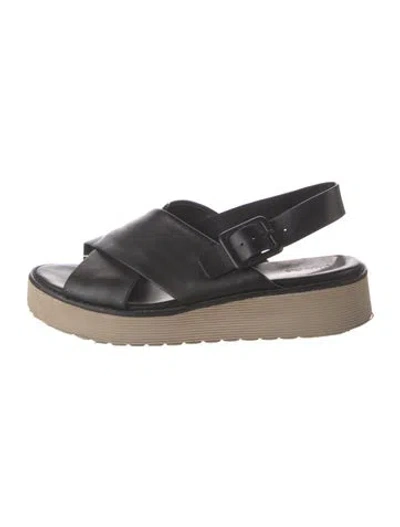 Pre-owned Vince Leather Sandals In Black