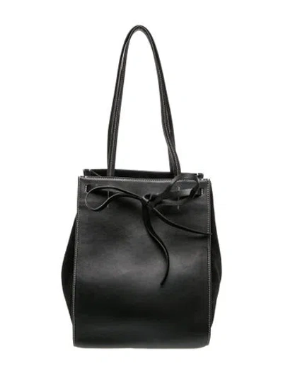 Pre-owned Vince Leather Shoulder Bag In Black