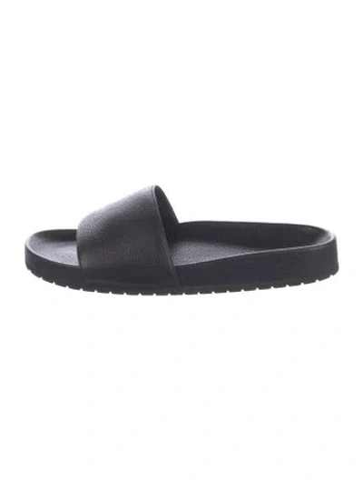 Pre-owned Vince Leather Slides In Black