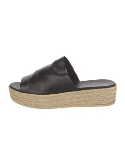 Pre-owned Vince Leather Slides In Black