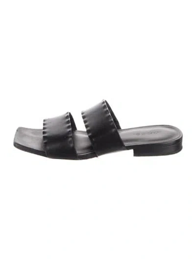 Pre-owned Vince Leather Slides In Black