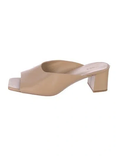 Pre-owned Vince Leather Slides In Neutral