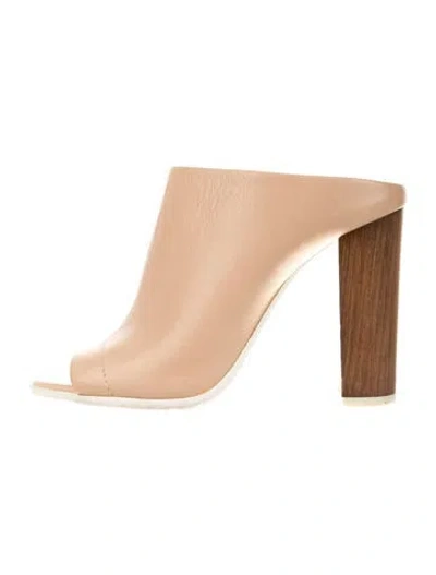 Pre-owned Vince Leather Slides In Neutral