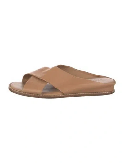 Pre-owned Vince Leather Slides In Neutrals