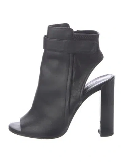 Pre-owned Vince Leather Slingback Pumps In Black