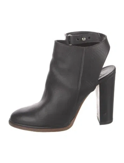 Pre-owned Vince Leather Slingback Pumps In Black