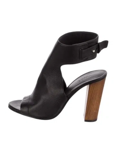 Pre-owned Vince Leather Slingback Pumps In Black