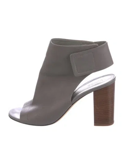 Pre-owned Vince Leather Slingback Pumps In Gray
