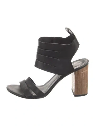 Pre-owned Vince Leather Slingback Sandals In Black