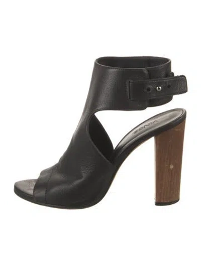 Pre-owned Vince Leather Slingback Sandals In Black