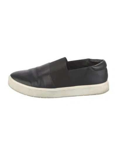 Pre-owned Vince Leather Sneakers In Black