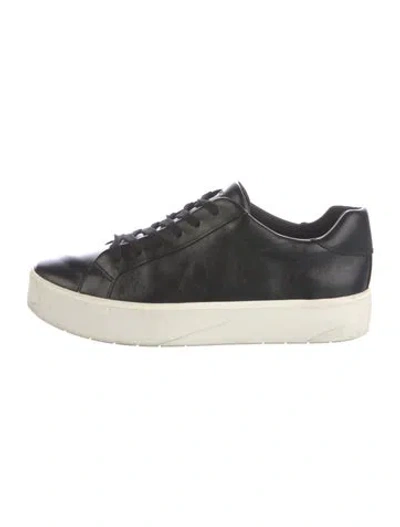 Pre-owned Vince Leather Sneakers In Black