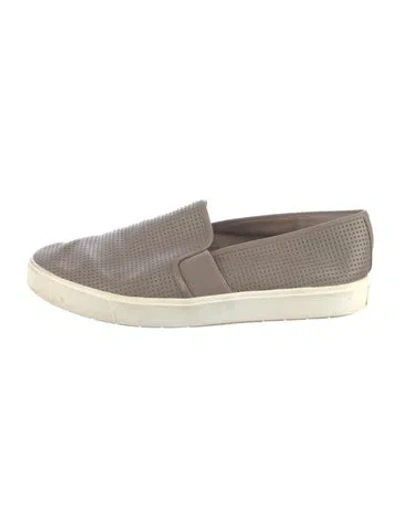 Pre-owned Vince Leather Sneakers In Brown