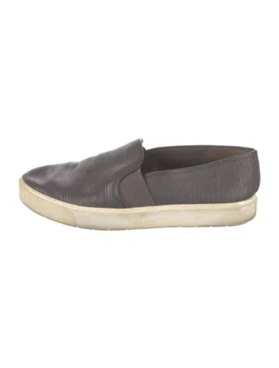 Pre-owned Vince Leather Sneakers In Gray