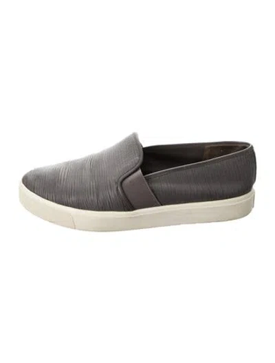 Pre-owned Vince Leather Sneakers In Gray