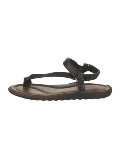 Pre-owned Vince Leather T-strap Sandals In Black
