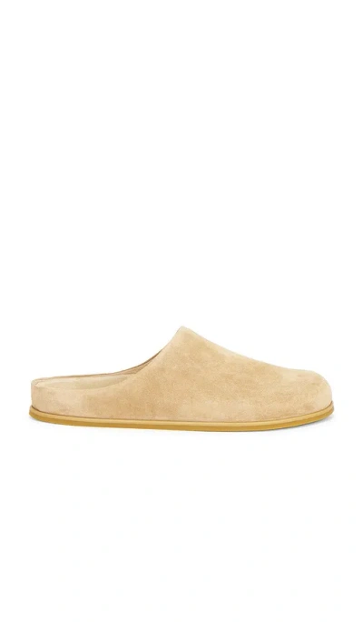 Vince Leo Suede Shoe In Neutral