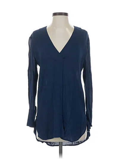 Pre-owned Vince Long Sleeve Blouse In Blue