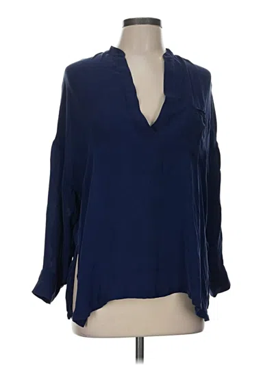 Pre-owned Vince Long Sleeve Blouse In Blue