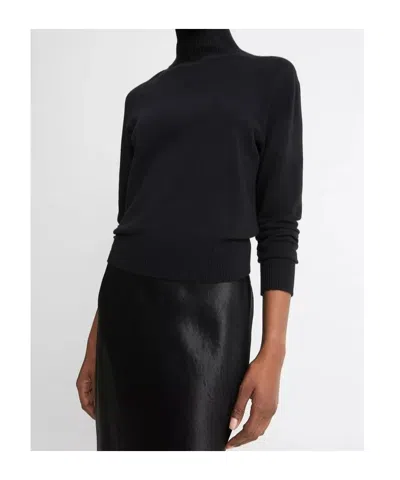 Vince Long-sleeved Sweater In Black