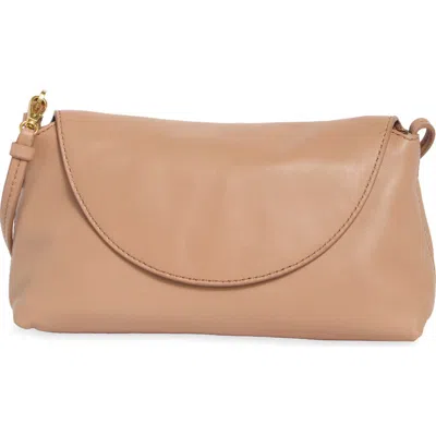 Vince Lyla Leather Convertible Wallet On A String In Pecan