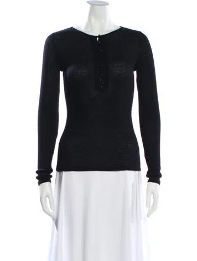 Pre-owned Vince Merino Wool Scoop Neck Sweater In Black