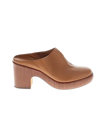 Pre-owned Vince Mule/clog In Tan