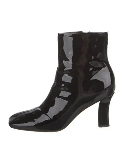 Pre-owned Vince Patent Leather Boots In Black